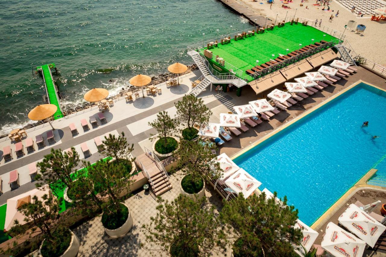 Maristella Marine Residence Odesa Exterior foto