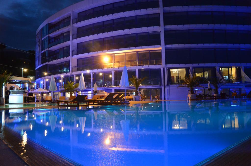 Maristella Marine Residence Odesa Exterior foto